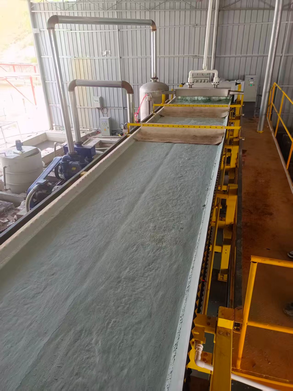 真空帶式過濾機(jī)適合哪些行業(yè)的物料過濾分離？