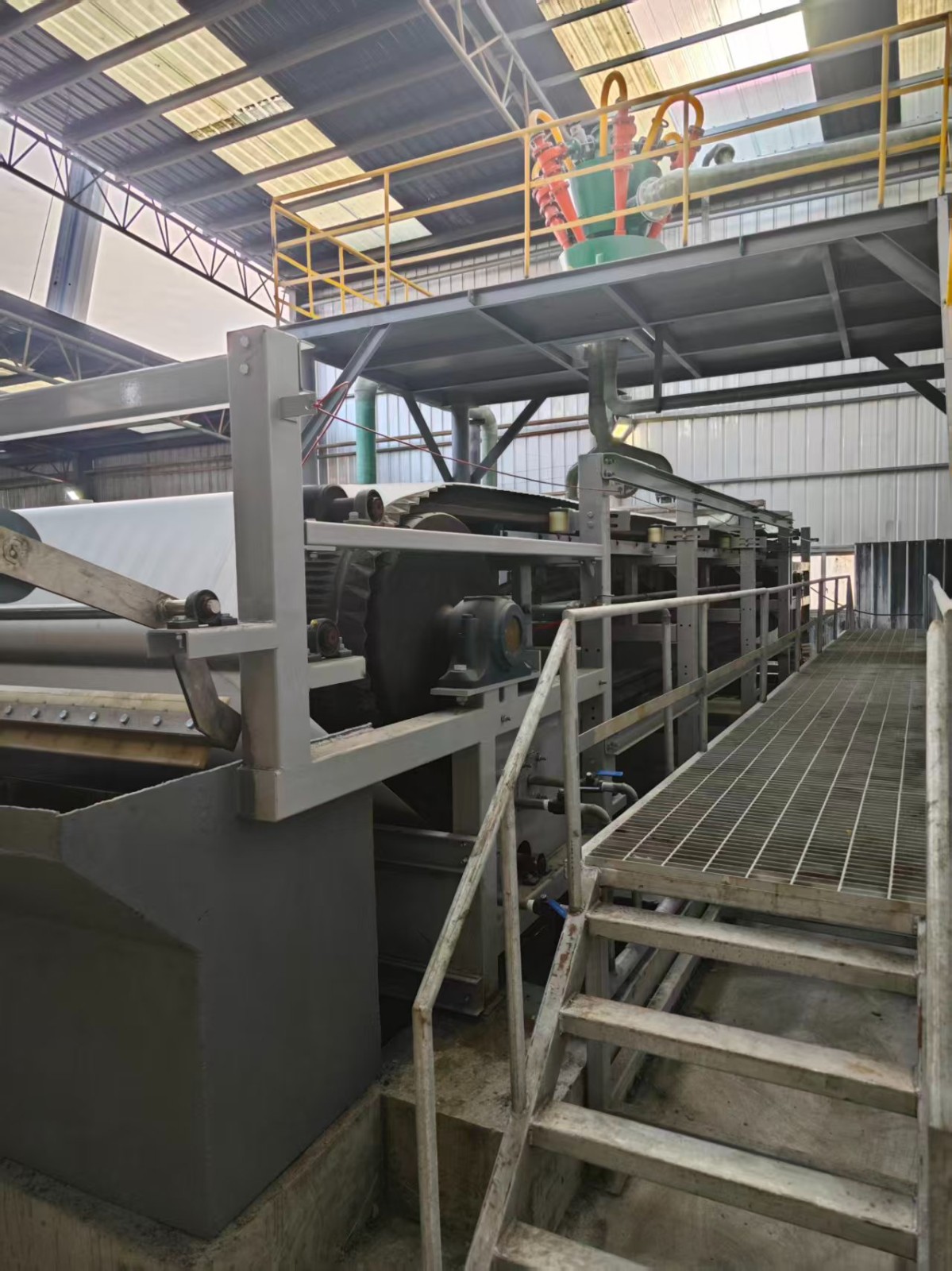 真空帶式過(guò)濾機(jī)的糾偏裝置失效如何處理？